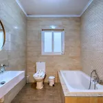 Daire Spacious 5br With Private Terrace And Ensuite